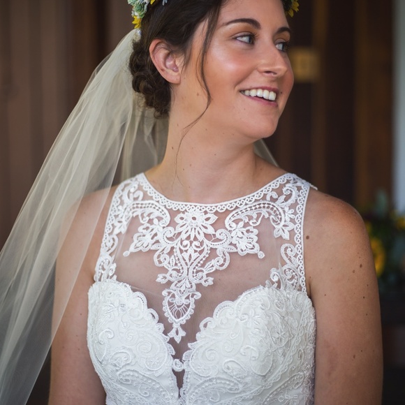 Beautiful Lace and Tulle Sleeveless A-Line Wedding Dress  Voyage Bridal Collecti - Picture 10 of 11